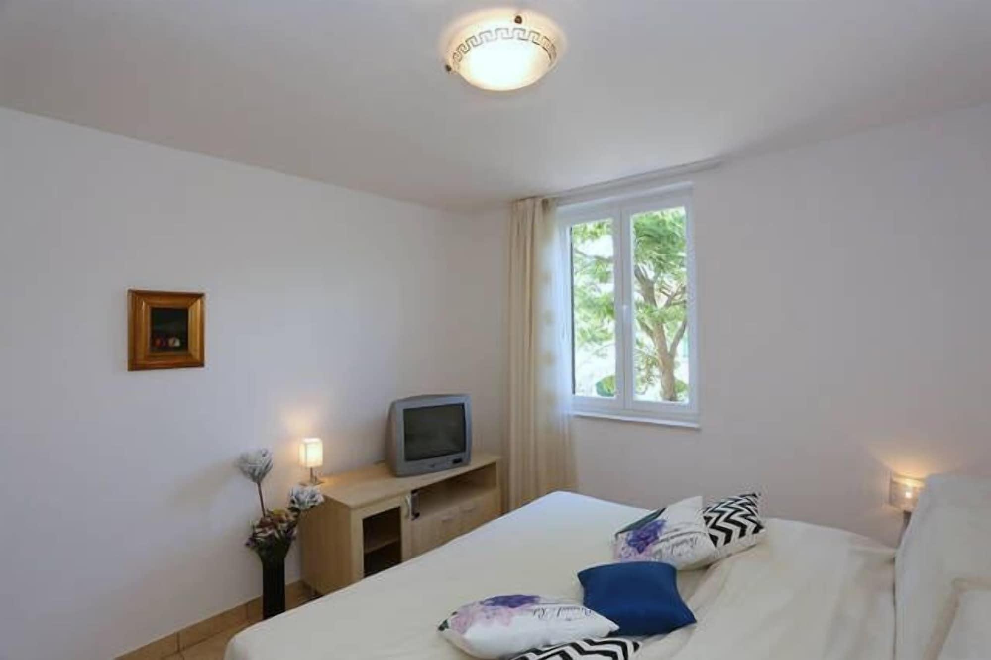 Apartments Tamarix Винерац Екстериор снимка