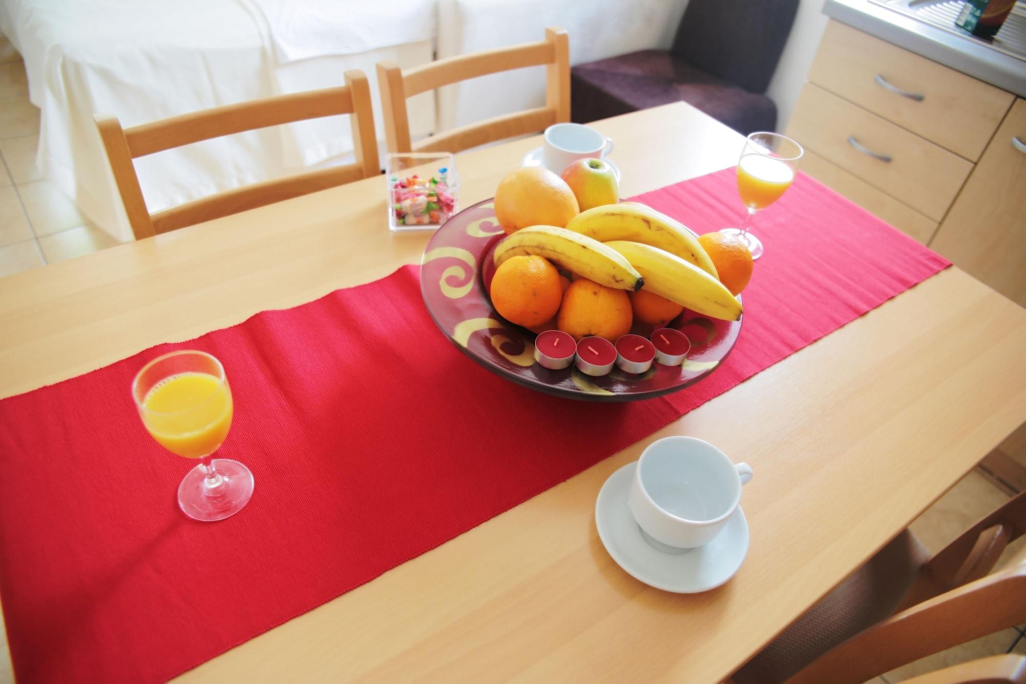 Apartments Tamarix Винерац Екстериор снимка