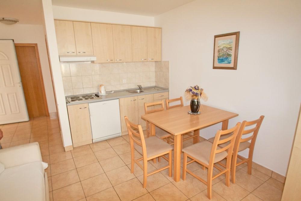 Apartments Tamarix Винерац Екстериор снимка