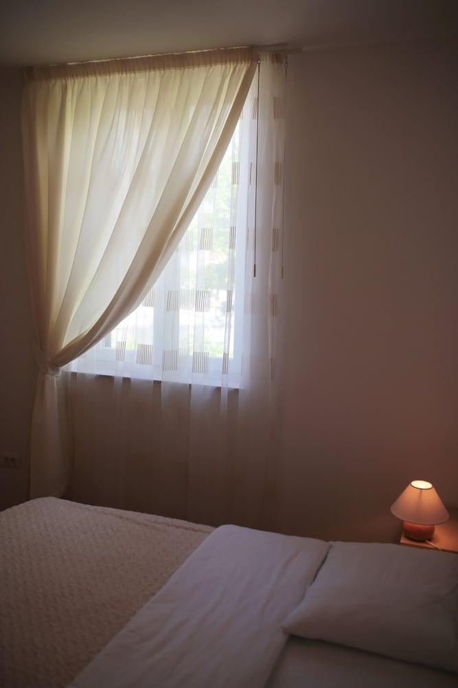 Apartments Tamarix Винерац Екстериор снимка